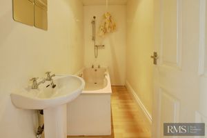 Photo 1- click for photo gallery